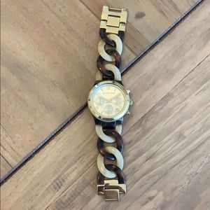 LIKE NEW Michael Kors Gold Tortoise Bracelet Watch